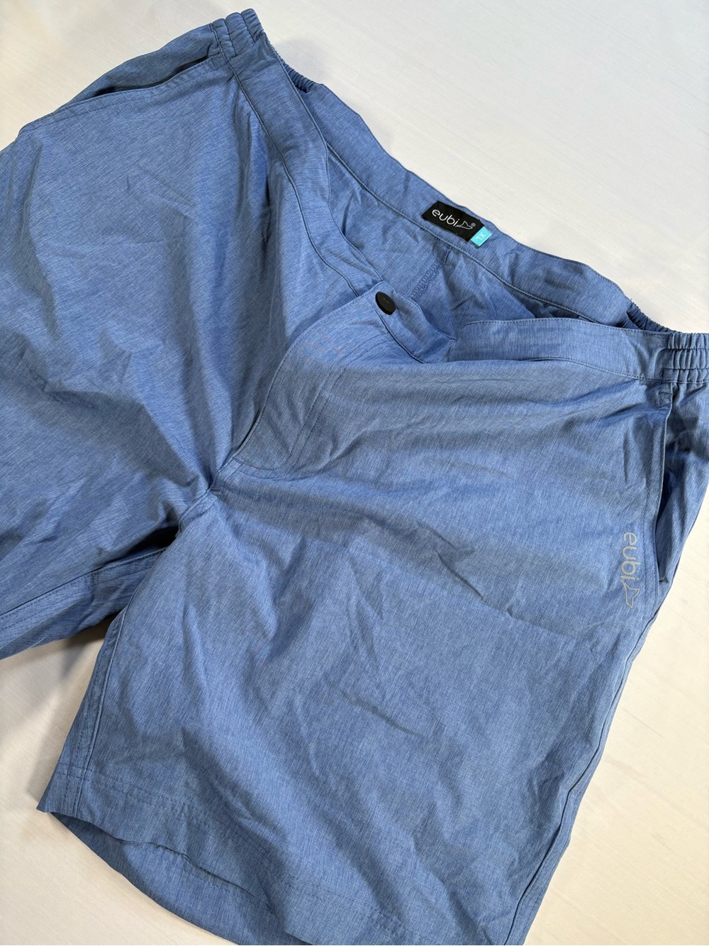 Eubi Mens Size XL Blue All-Day Hybrid Casual Shorts Inseam 7” Stretch Elastic